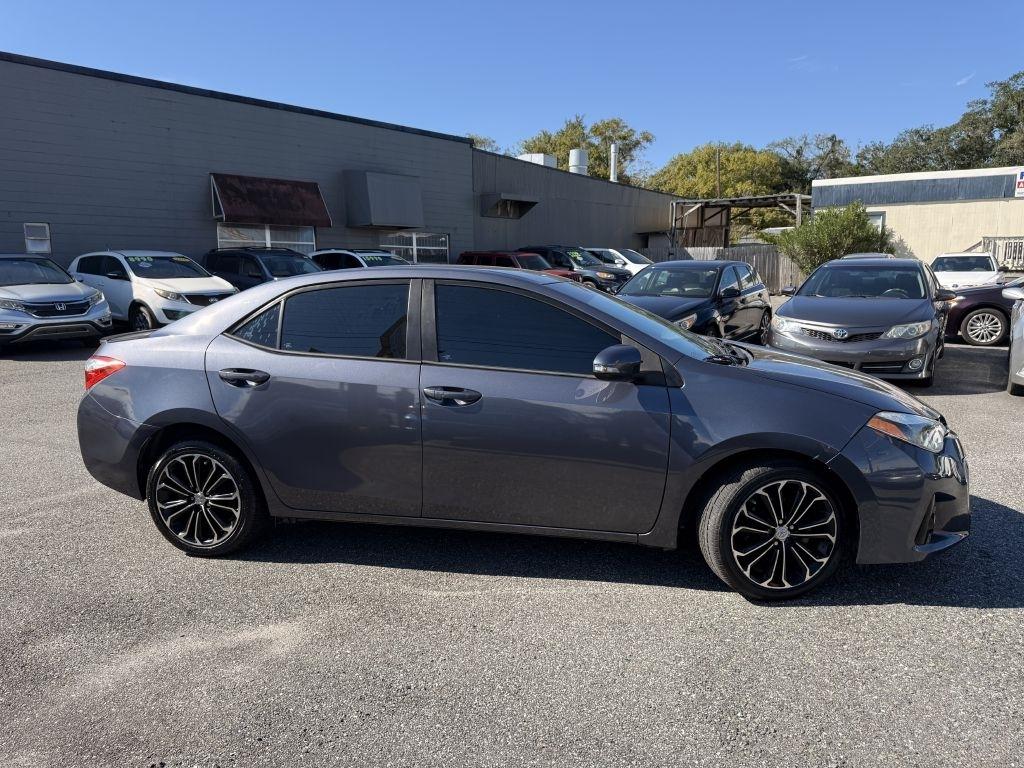 Toyota Corolla LE CVT 2015