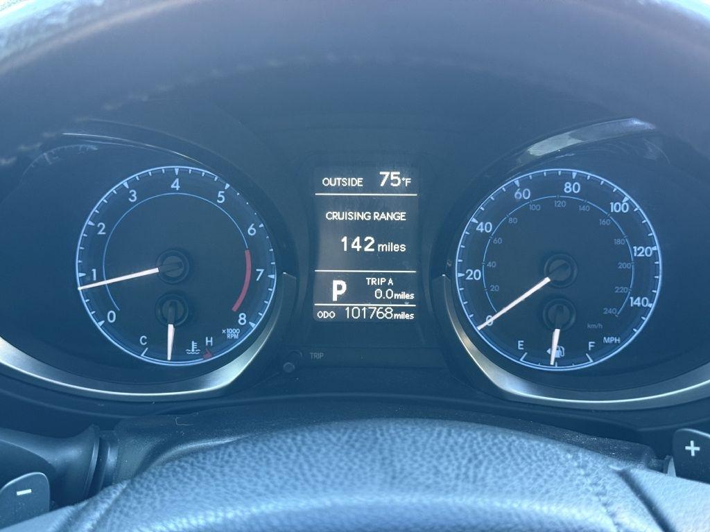 Toyota Corolla LE CVT 2015