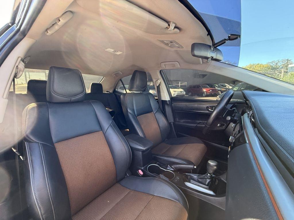 Toyota Corolla LE CVT 2015