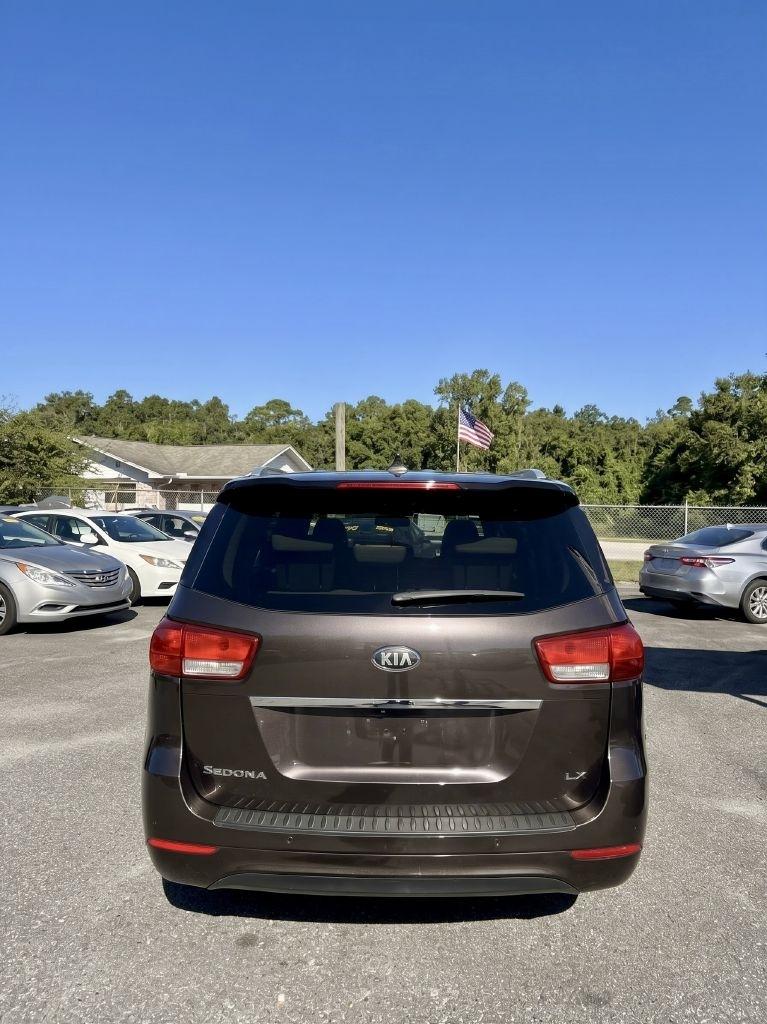 Kia Sedona LX 2018