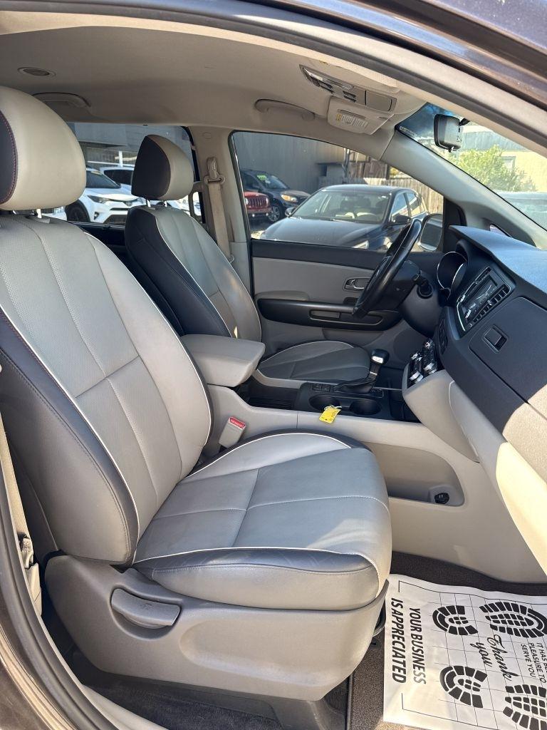 Kia Sedona LX 2018