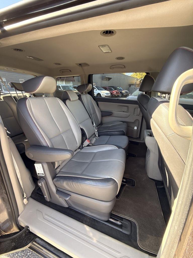 Kia Sedona LX 2018
