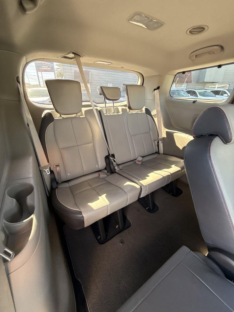 Kia Sedona LX 2018