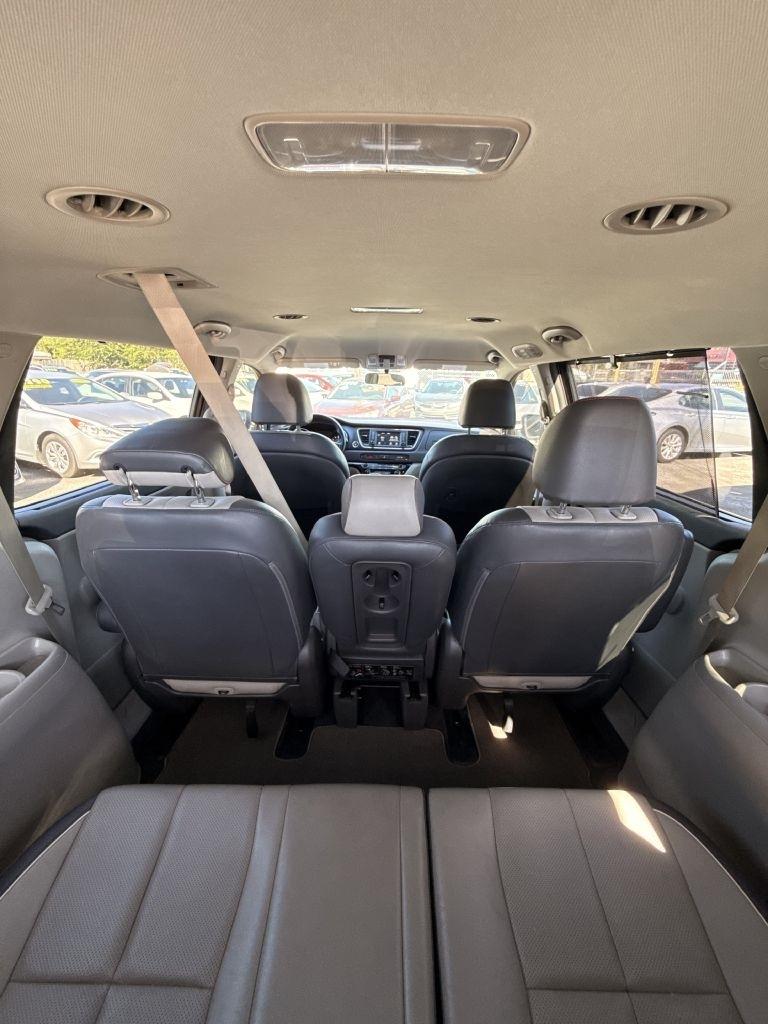 Kia Sedona LX 2018