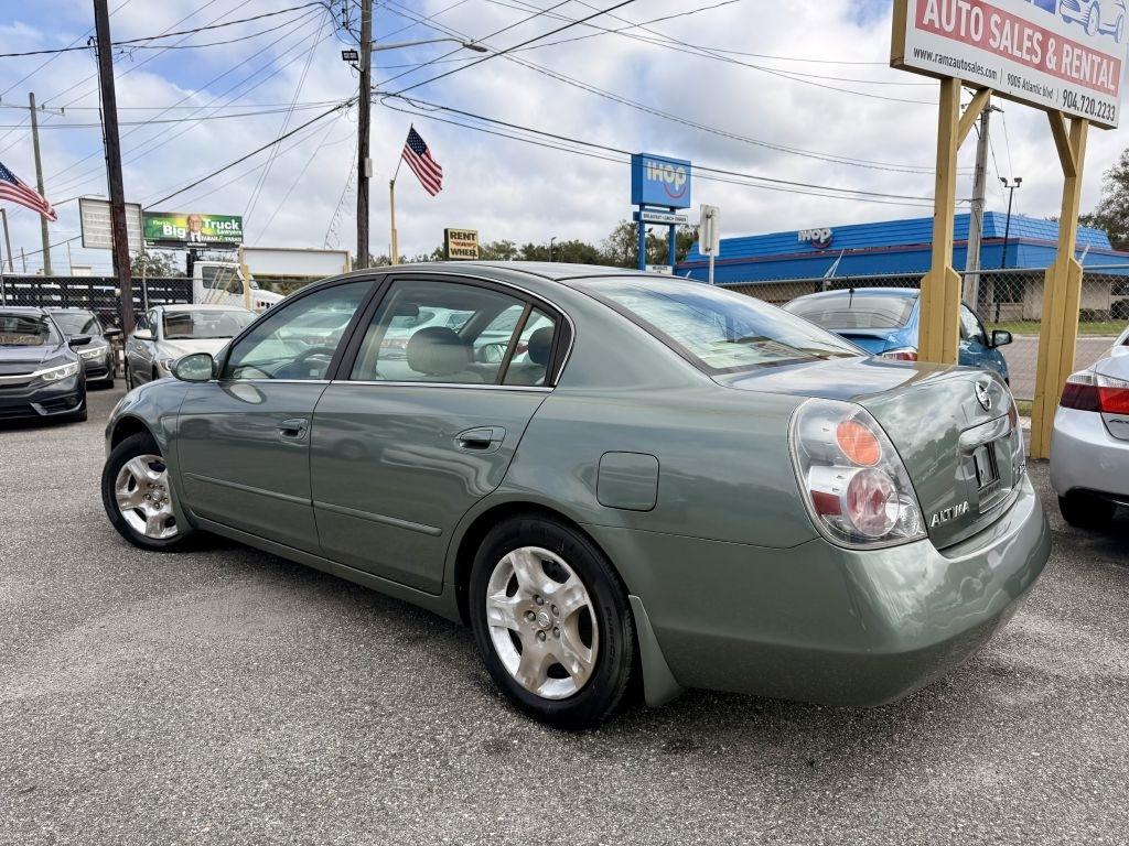 Nissan Altima 2.5 S 2003