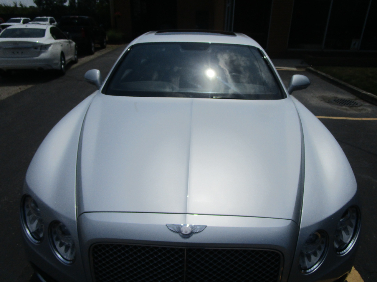 Bentley Flying Spur 4dr Sdn V8 2015 Bentley Flying Spur 4dr Sdn V8 2015