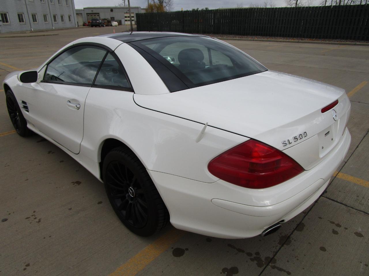 Mercedes-Benz SL-Class 2dr Roadster 5.0L 2005