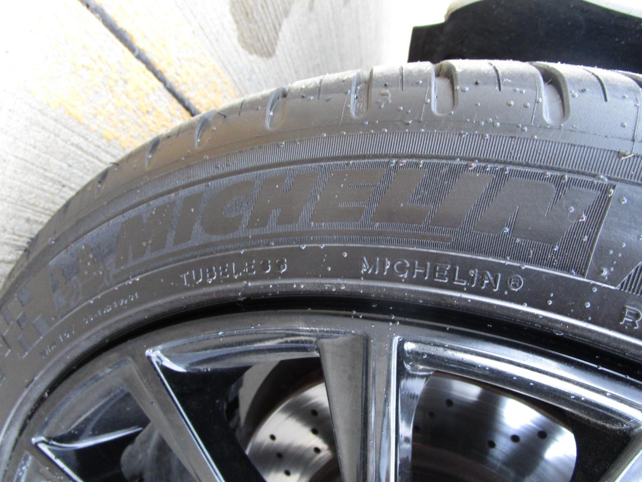 Mercedes-Benz SL-Class 2dr Roadster 5.0L 2005