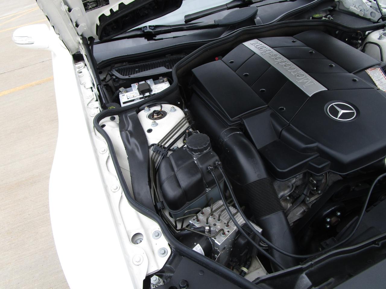 Mercedes-Benz SL-Class 2dr Roadster 5.0L 2005