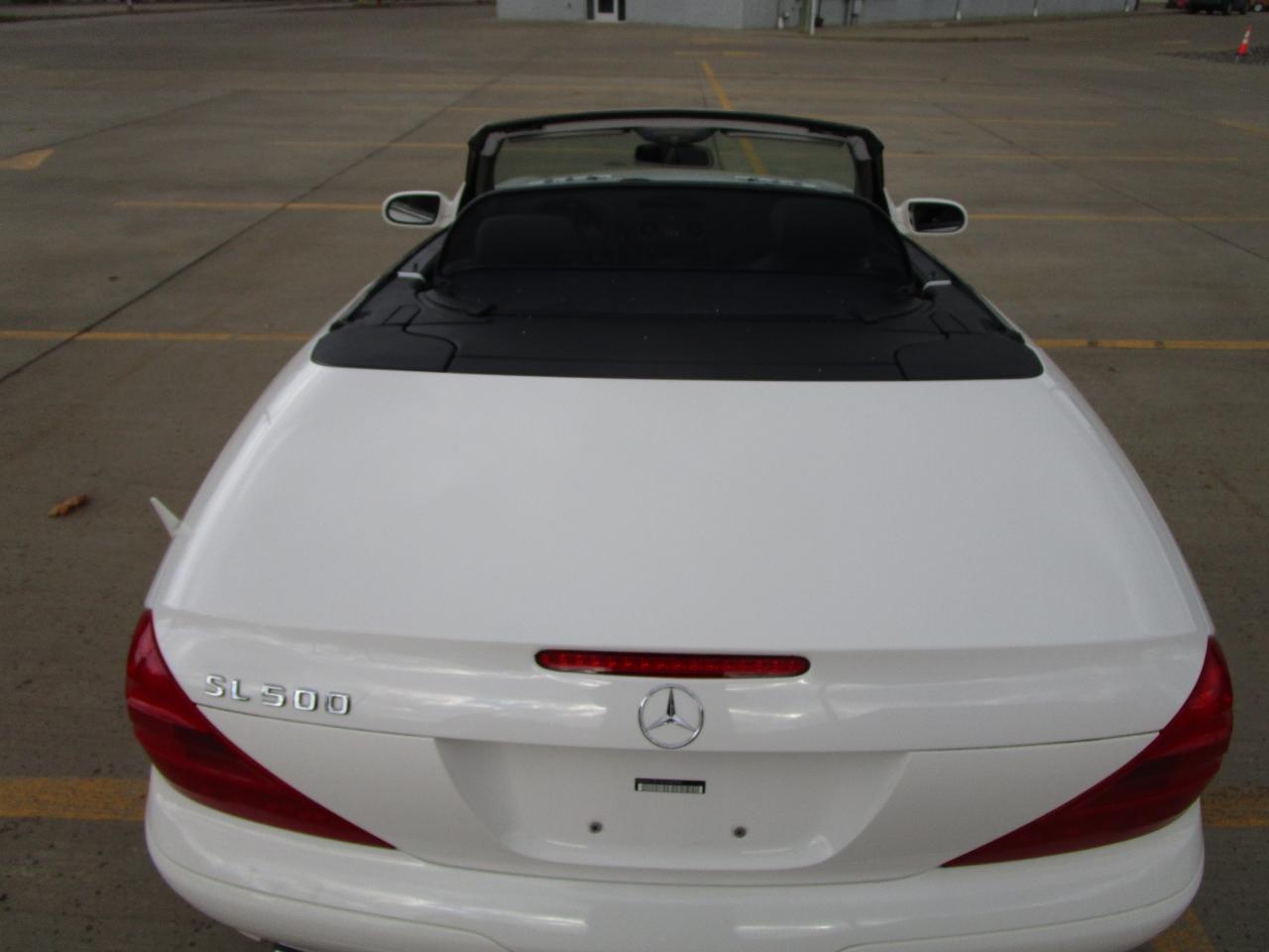 Mercedes-Benz SL-Class 2dr Roadster 5.0L 2005