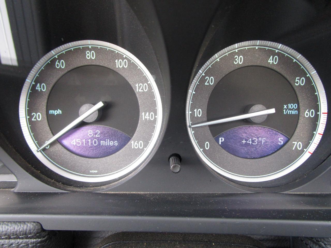 Mercedes-Benz SL-Class 2dr Roadster 5.0L 2005