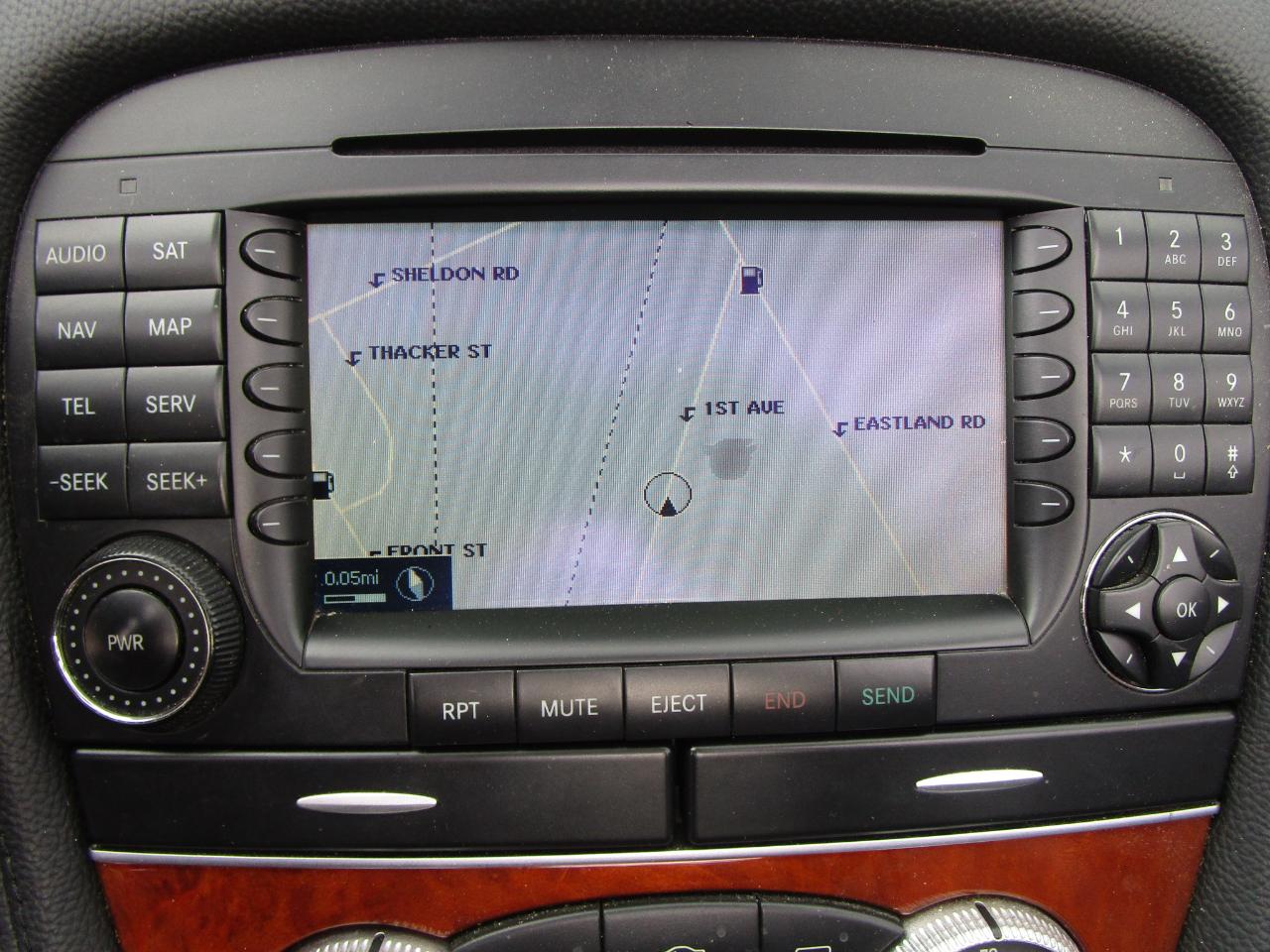 Mercedes-Benz SL-Class 2dr Roadster 5.0L 2005