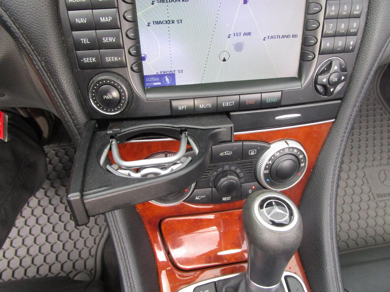 Mercedes-Benz SL-Class 2dr Roadster 5.0L 2005