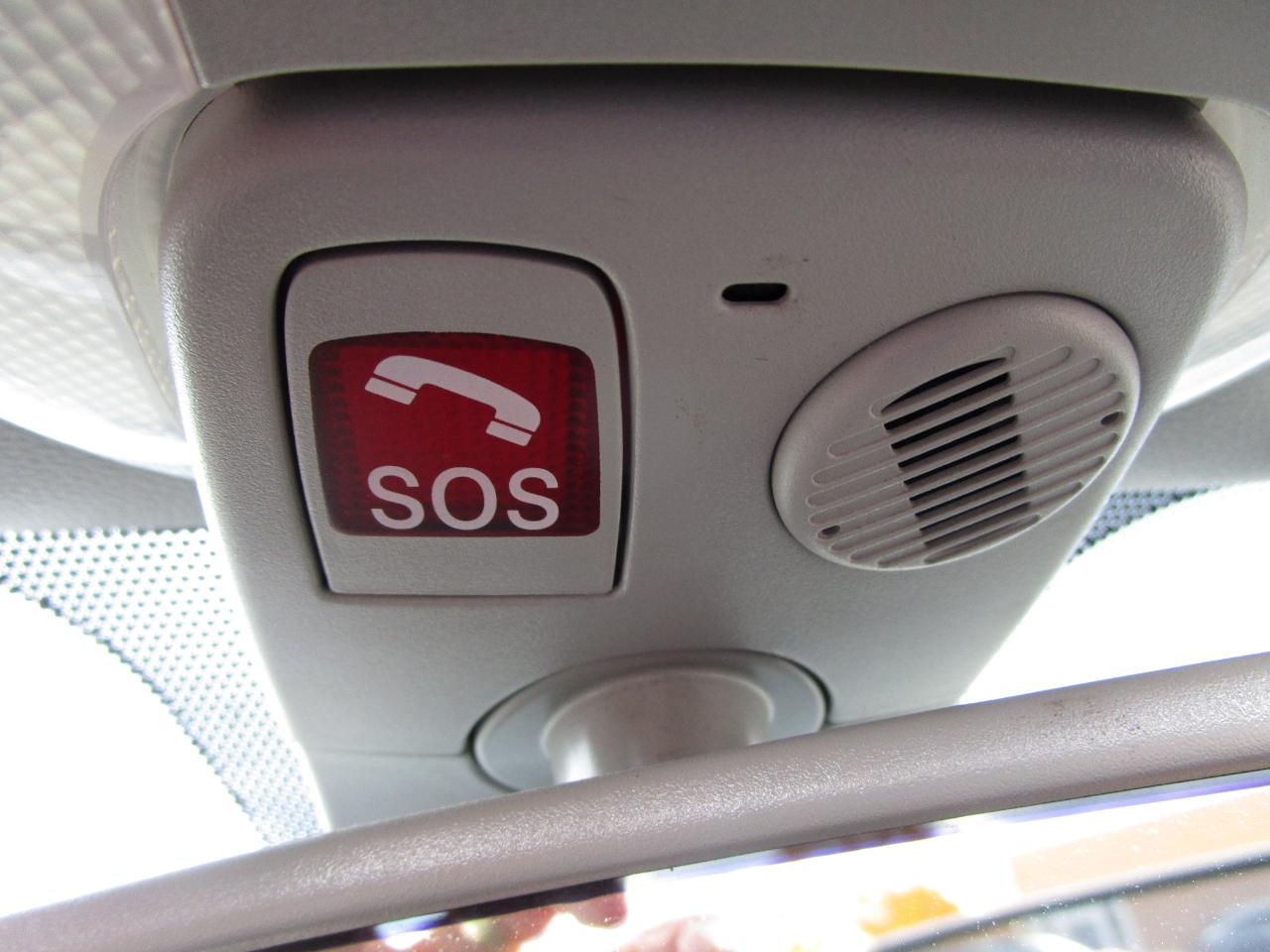 Mercedes-Benz SL-Class 2dr Roadster 5.0L 2005