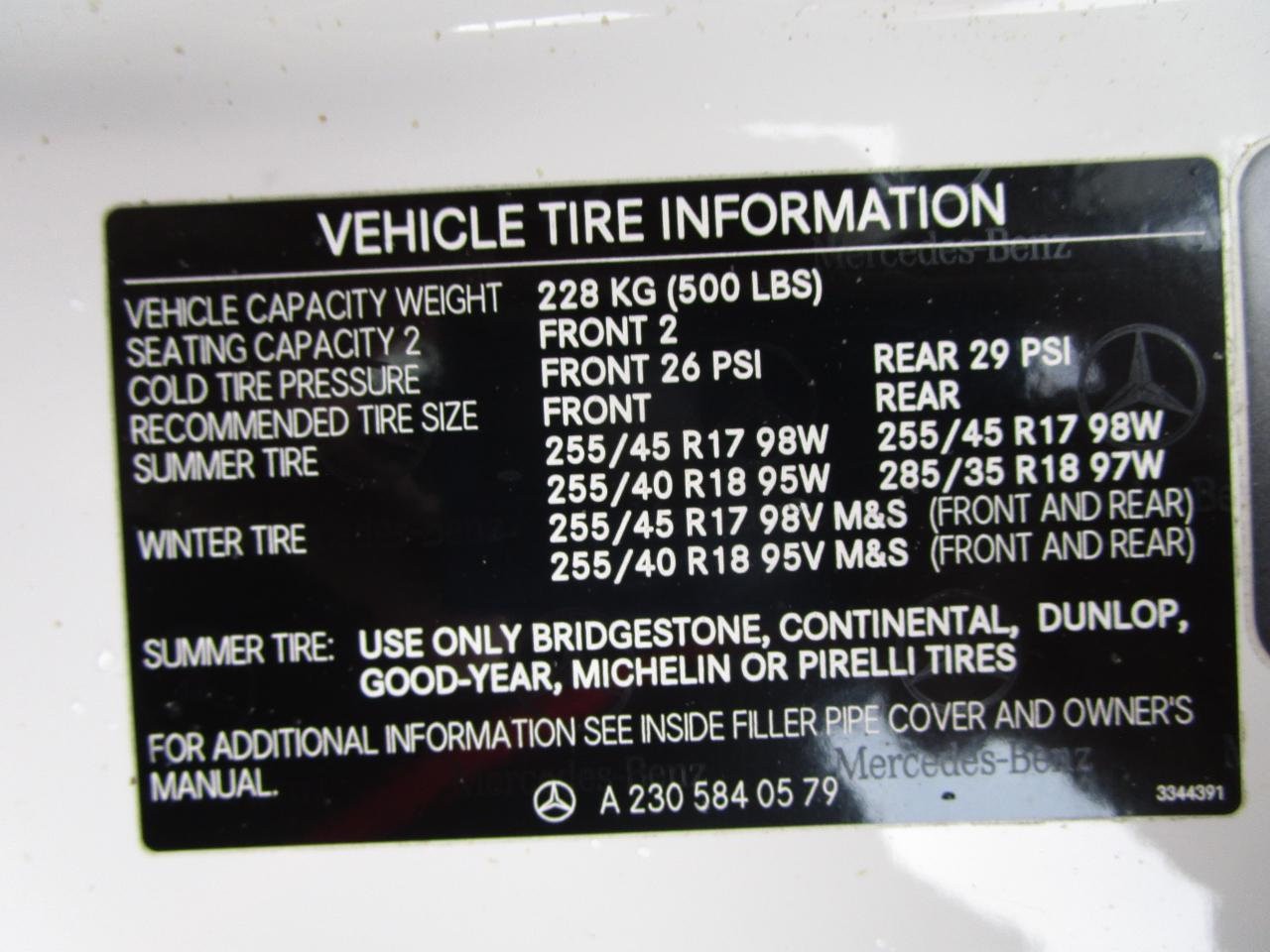 Mercedes-Benz SL-Class 2dr Roadster 5.0L 2005