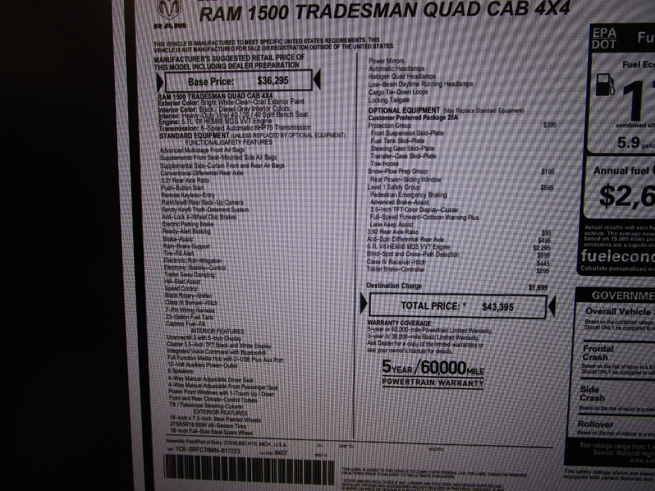 RAM 1500 Tradesman 4x4 Quad Cab 6'4" Box 2021