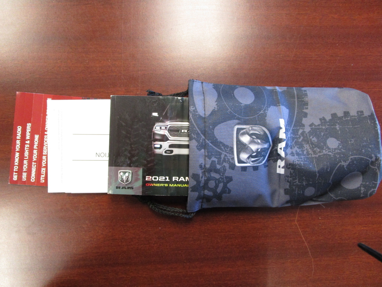 RAM 1500 Tradesman 4x4 Quad Cab 6'4" Box 2021