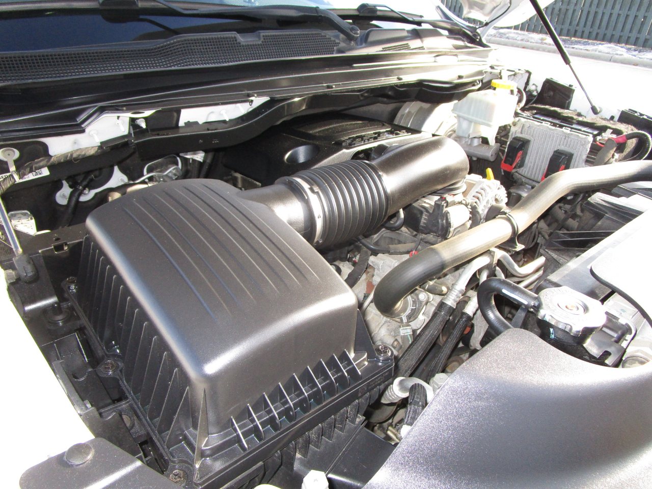 RAM 1500 Tradesman 4x4 Quad Cab 6'4" Box 2021