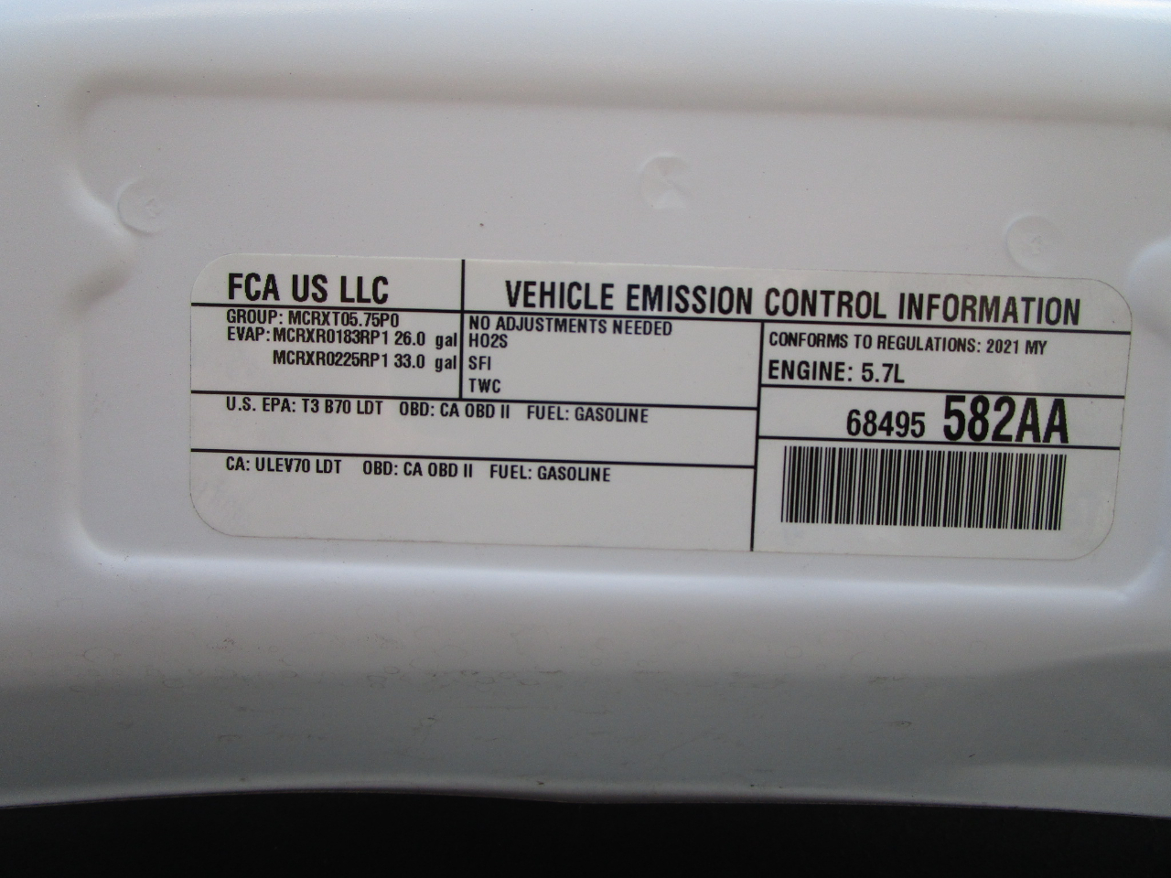 RAM 1500 Tradesman 4x4 Quad Cab 6'4" Box 2021