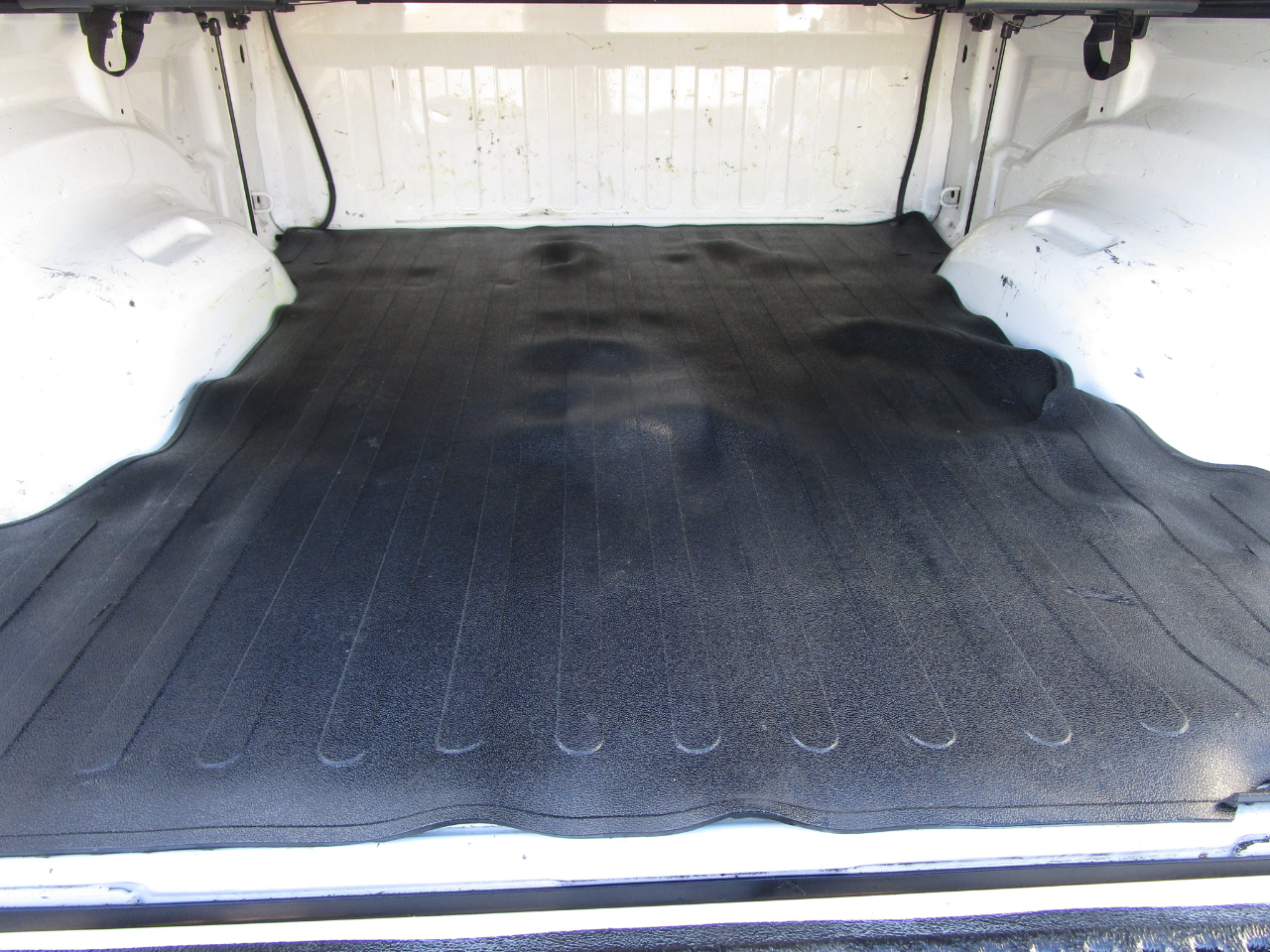 RAM 1500 Tradesman 4x4 Quad Cab 6'4" Box 2021