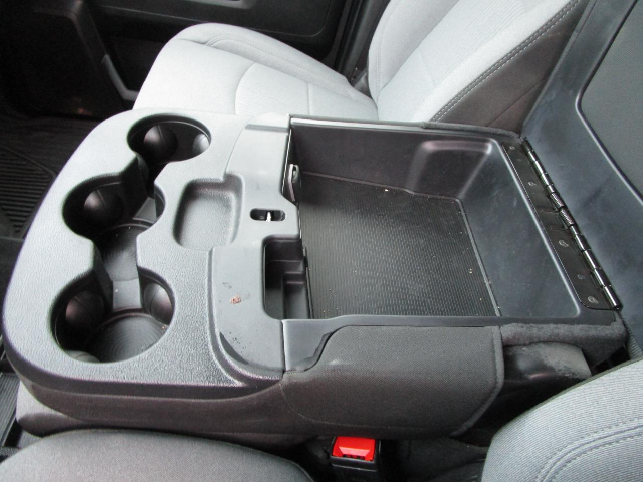 RAM 2500 Big Horn 4x4 Crew Cab 6'4" Box 2024