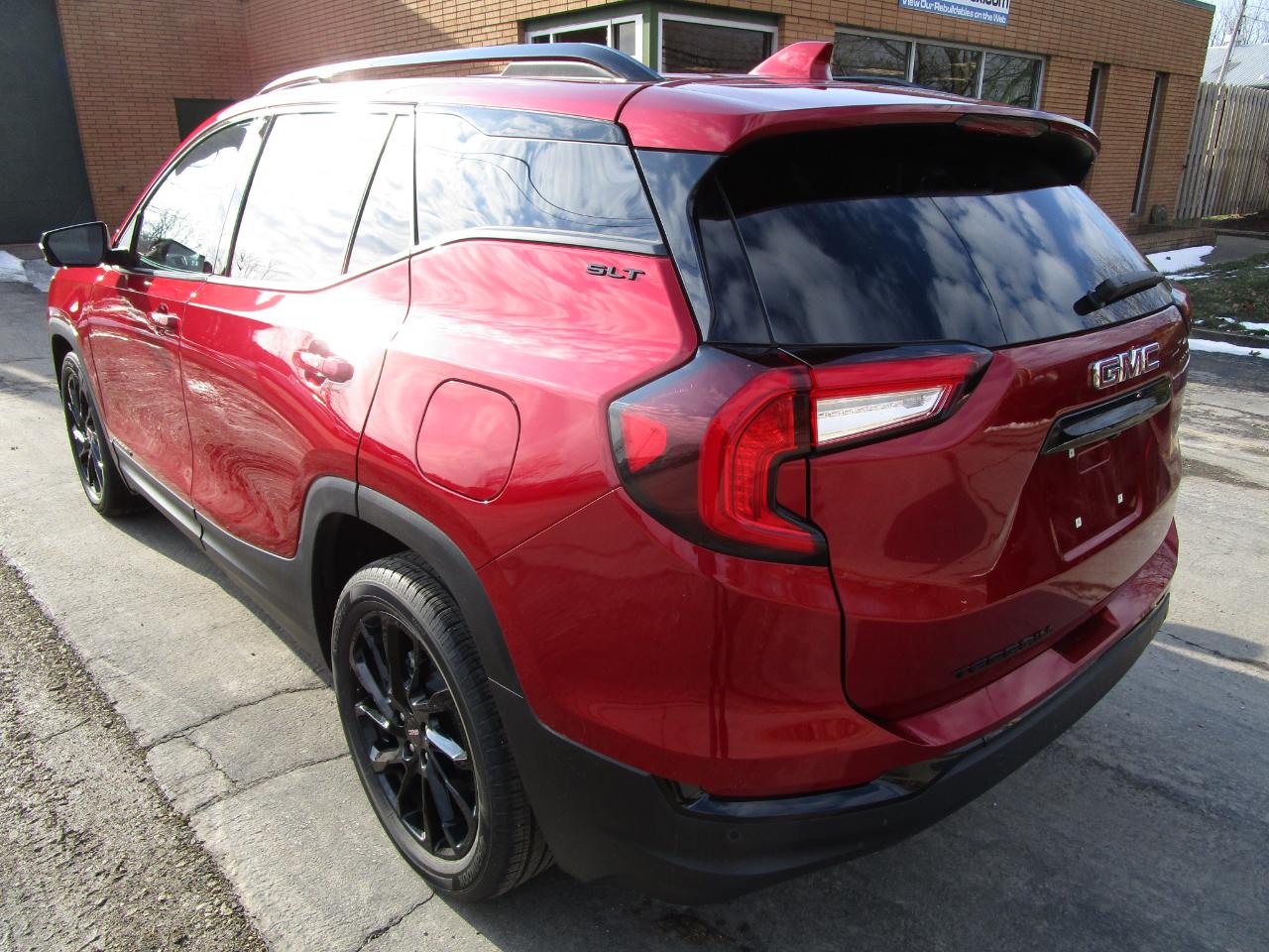 GMC Terrain FWD 4dr SLT 2023