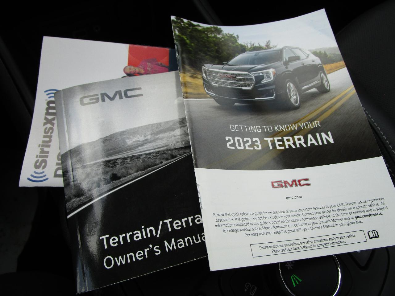 GMC Terrain FWD 4dr SLT 2023