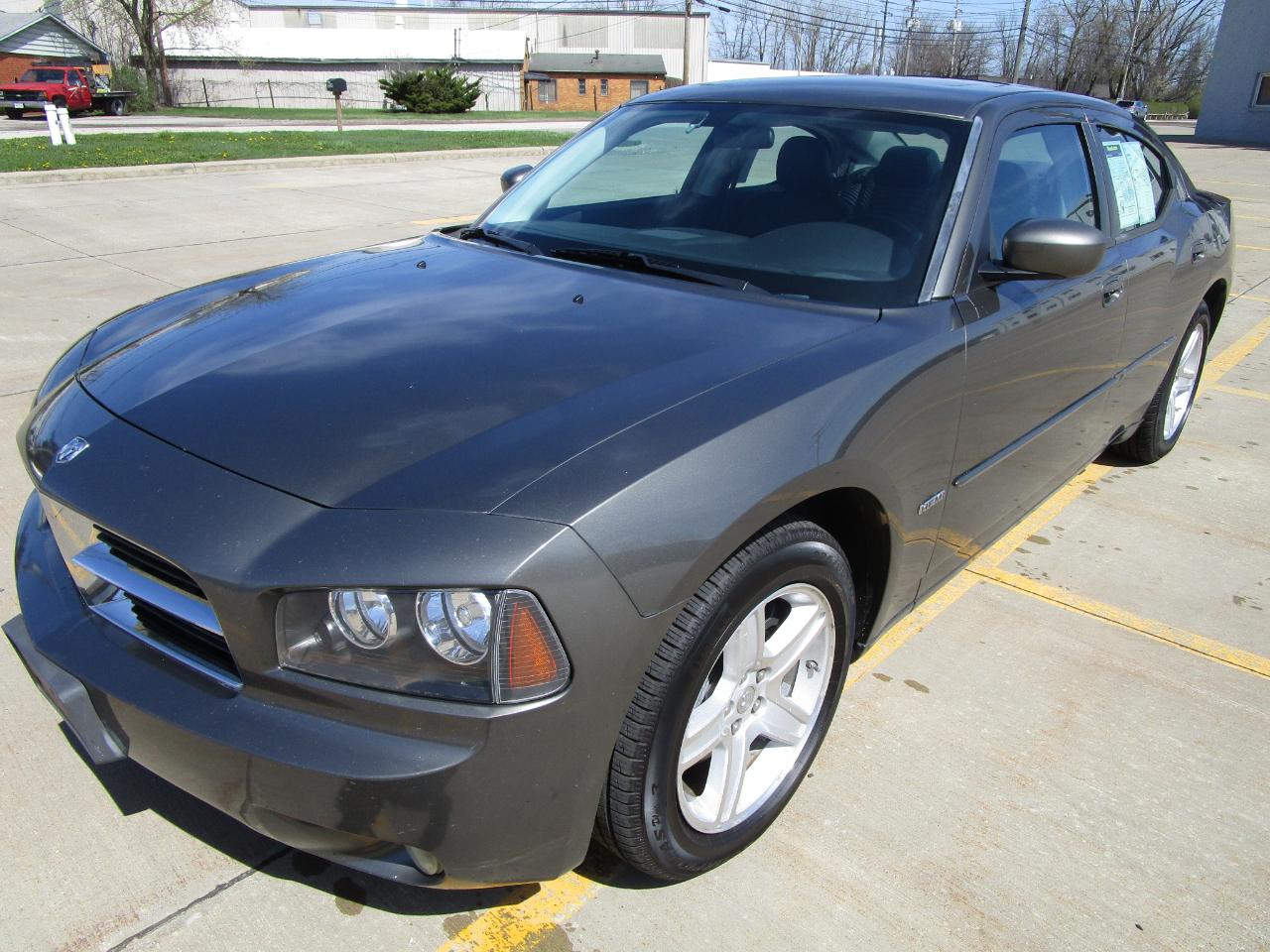 Dodge Charger 4dr Sdn R/T RWD 2009