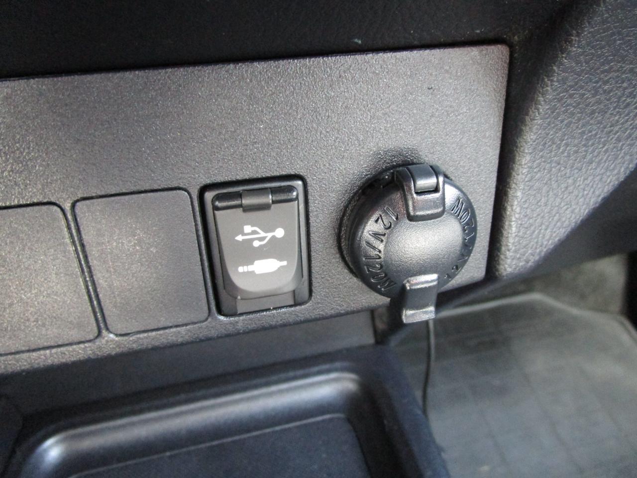 Toyota RAV4 AWD 4dr Limited (Natl) 2015