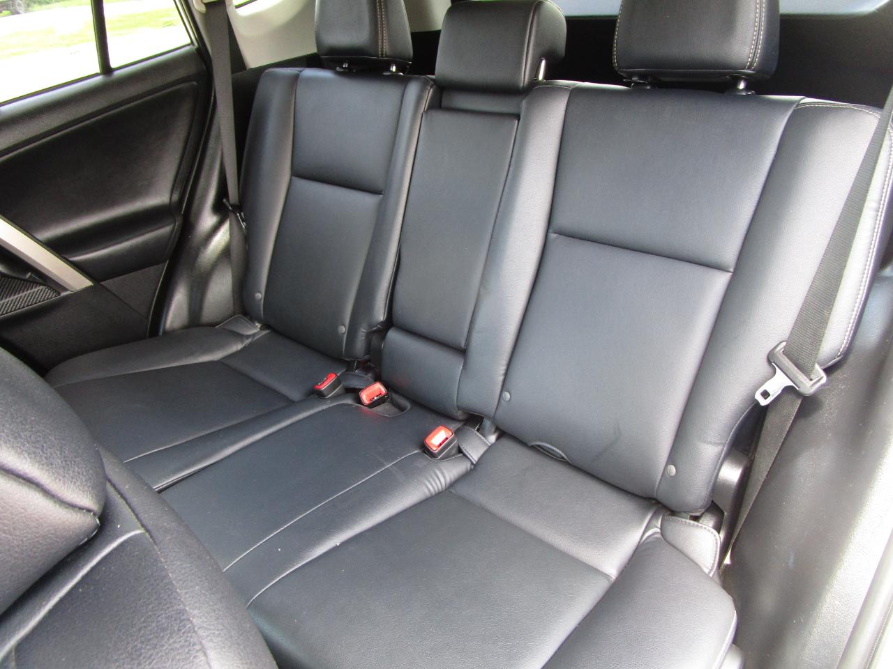 Toyota RAV4 AWD 4dr Limited (Natl) 2015