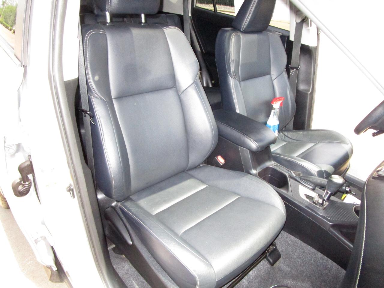 Toyota RAV4 AWD 4dr Limited (Natl) 2015