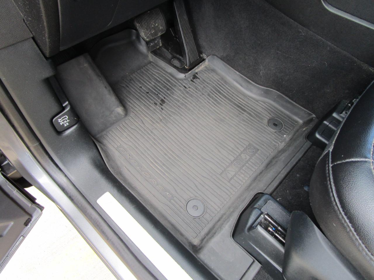 Ford Explorer Limited 4WD 2022