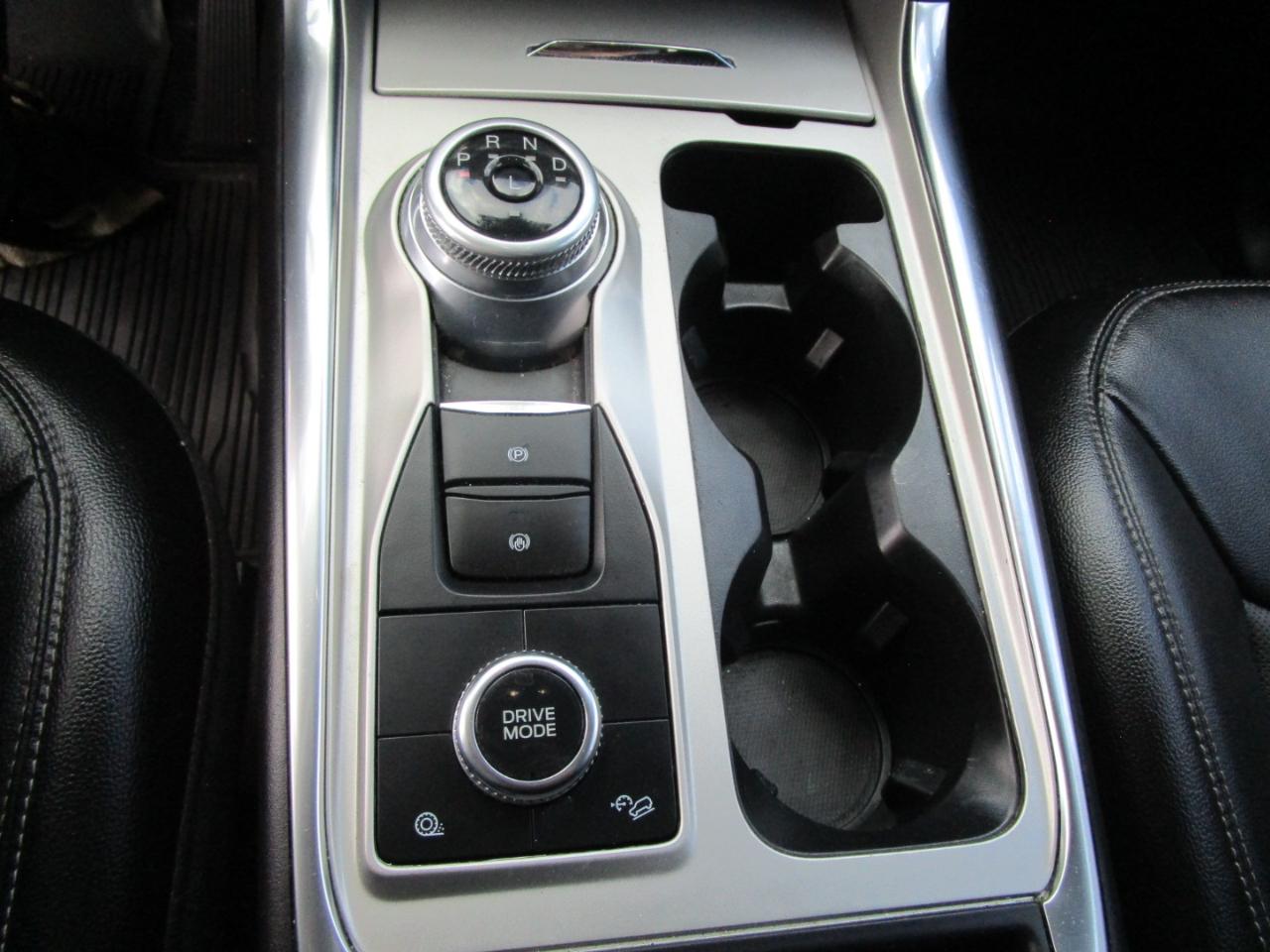 Ford Explorer Limited 4WD 2022