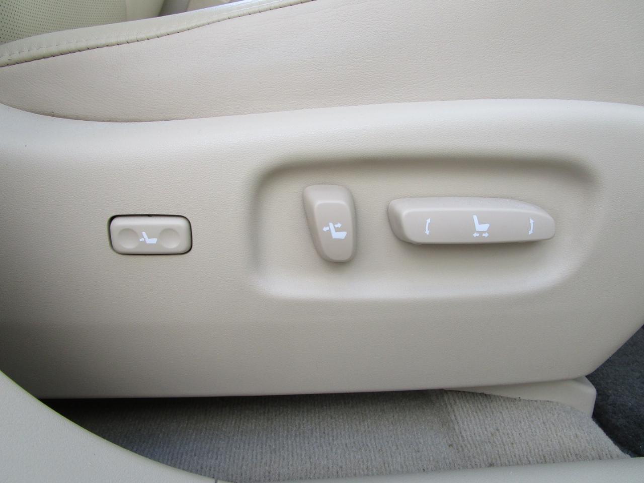 Lexus RX 350 AWD 4dr 2012