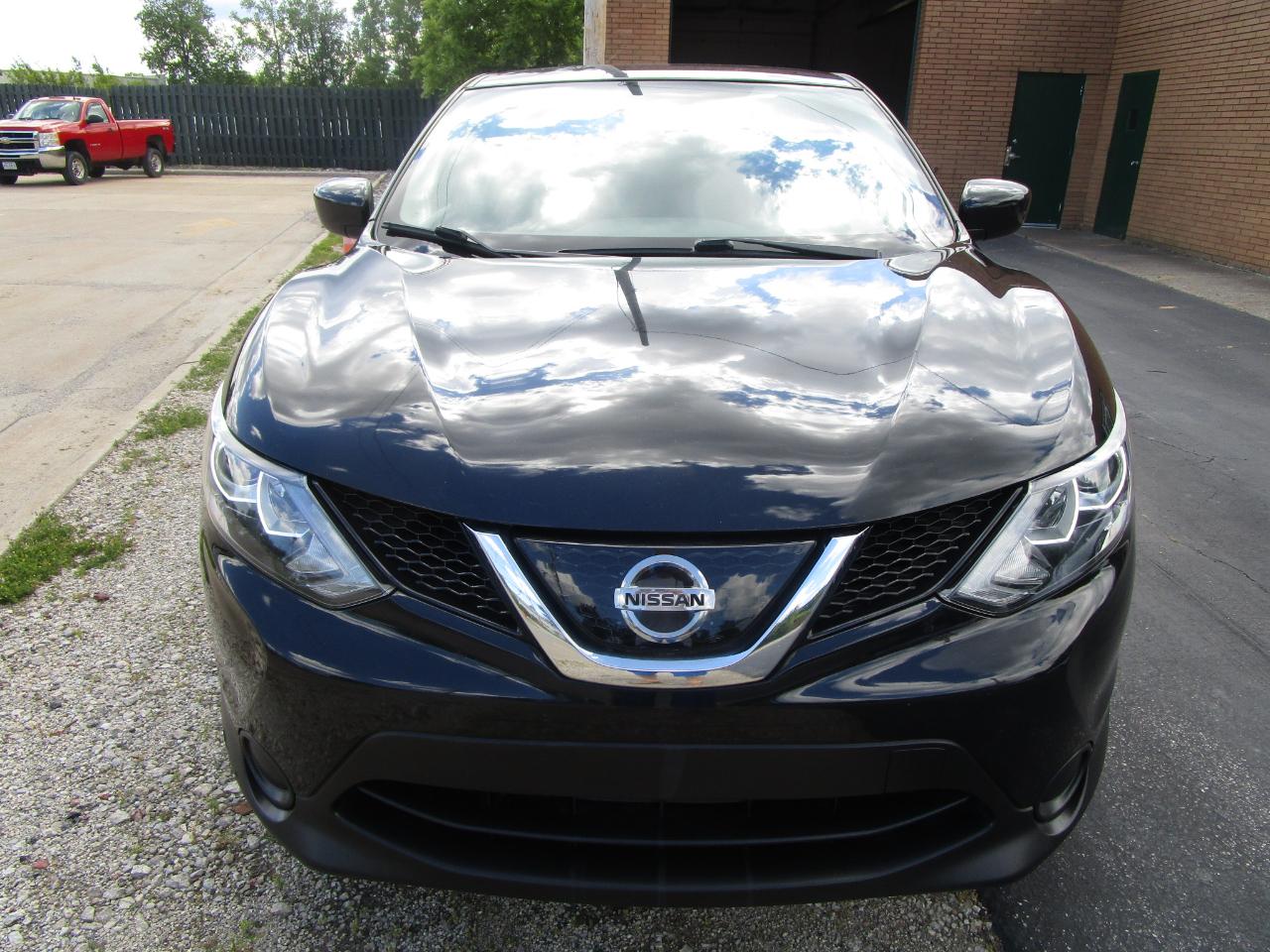 Nissan Rogue Sport FWD S 2019