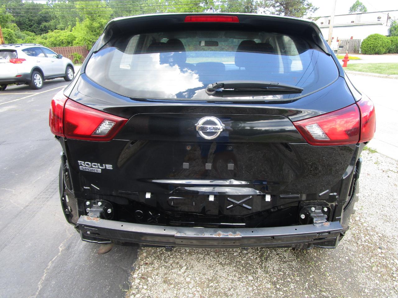 Nissan Rogue Sport FWD S 2019