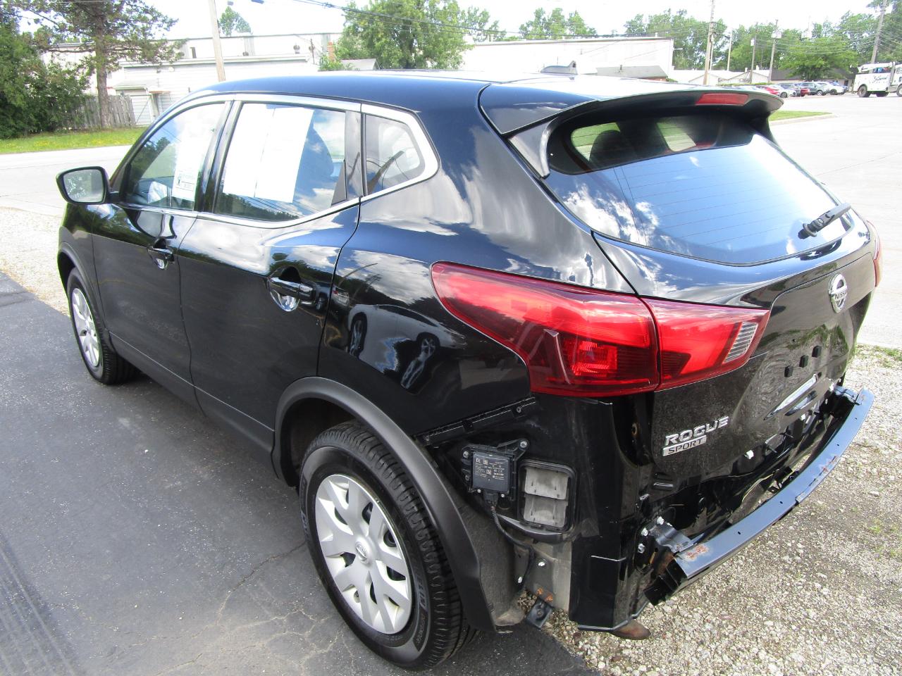 Nissan Rogue Sport FWD S 2019