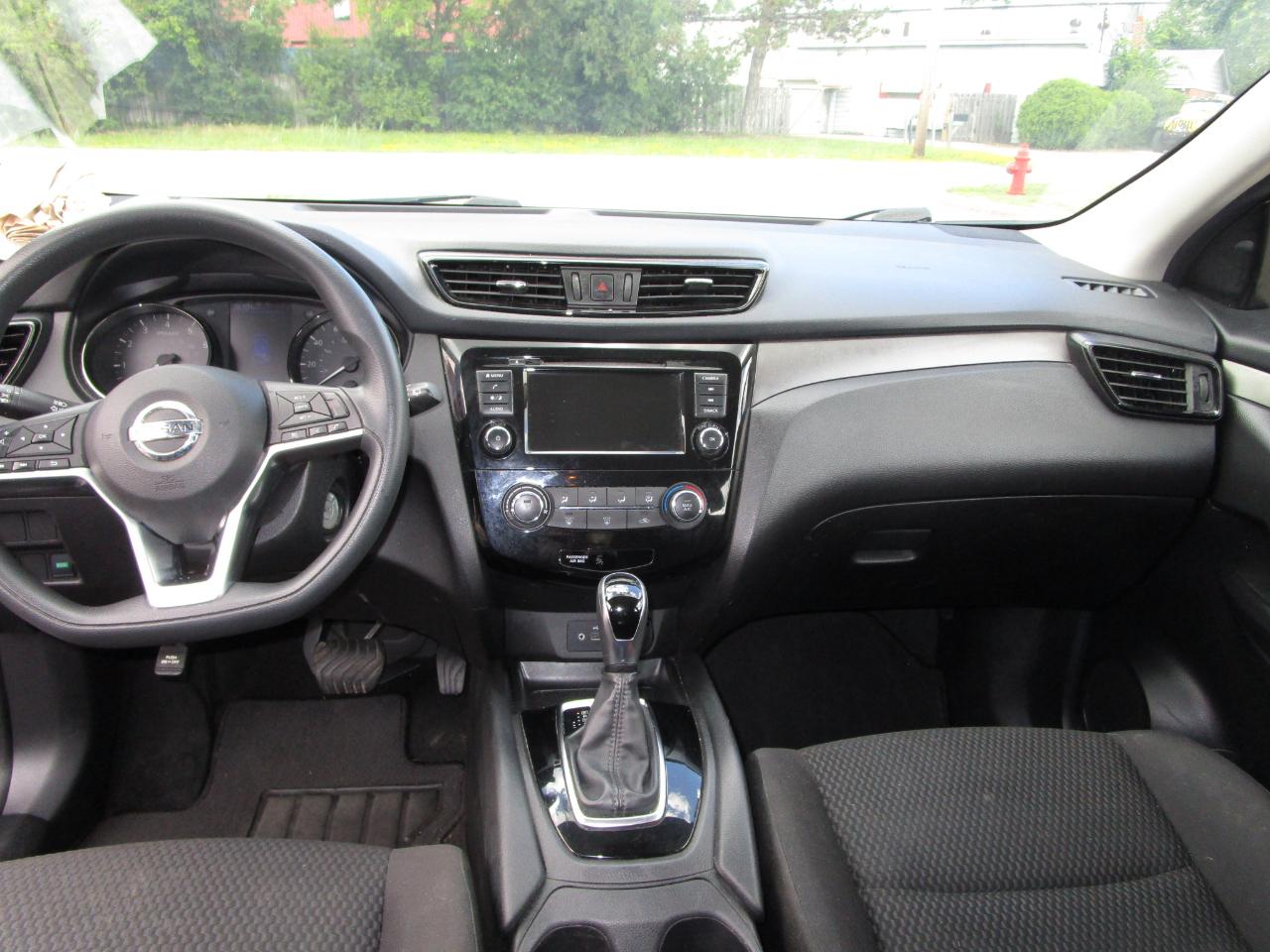 Nissan Rogue Sport FWD S 2019