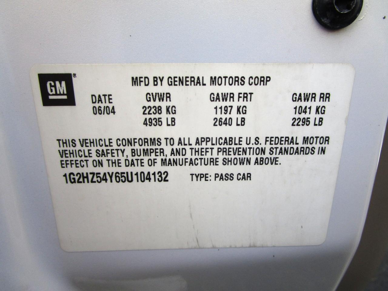 Pontiac Bonneville 4dr Sdn GXP 2005