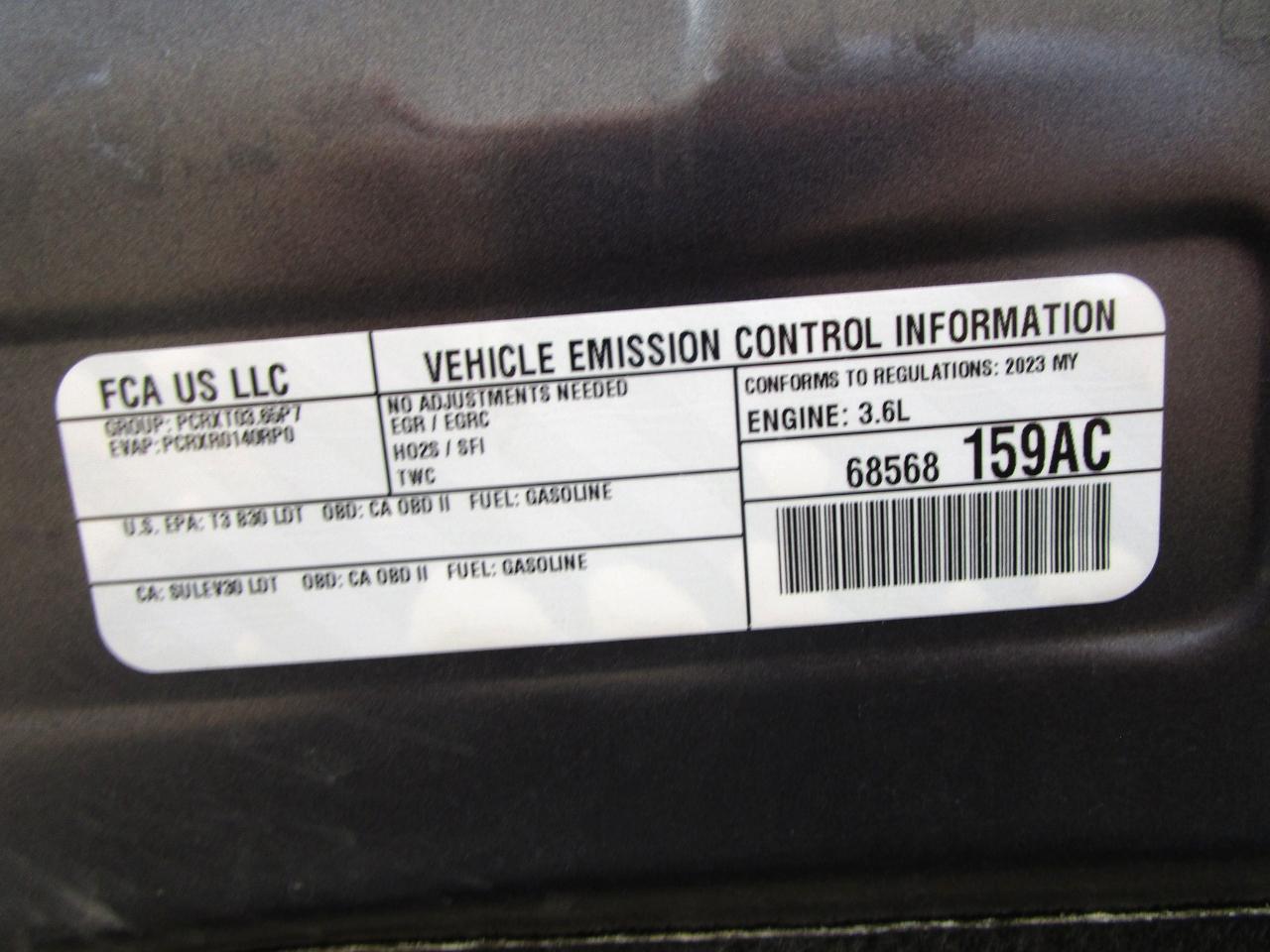 Chrysler Pacifica Touring FWD 2023