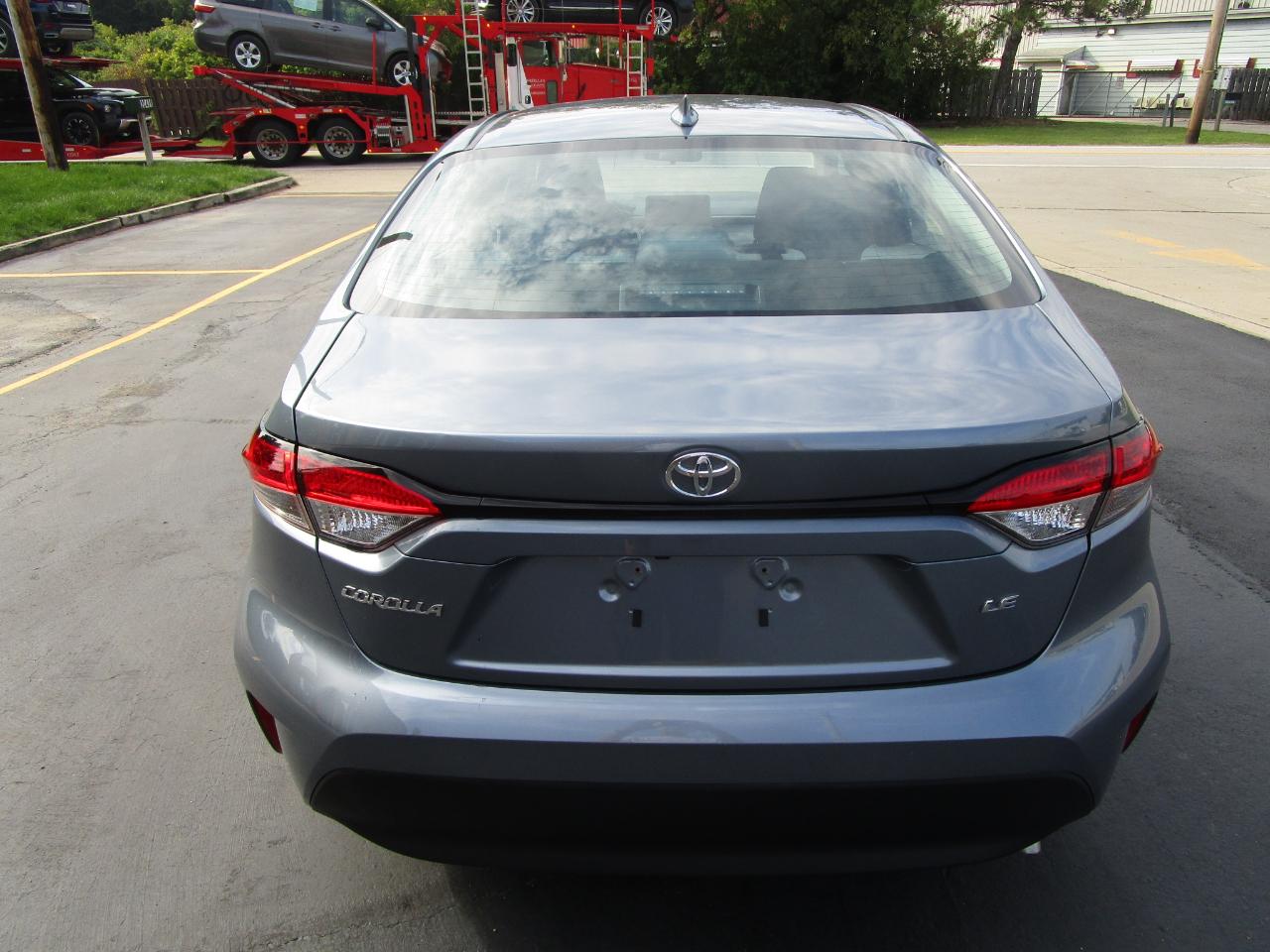 Toyota Corolla LE CVT (Natl) 2025