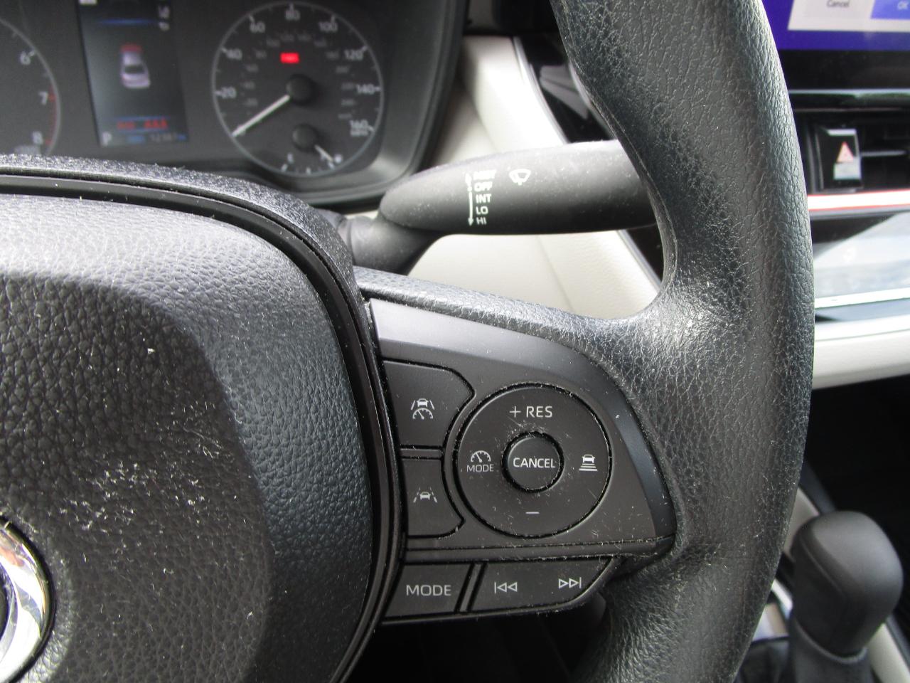Toyota Corolla LE CVT (Natl) 2025