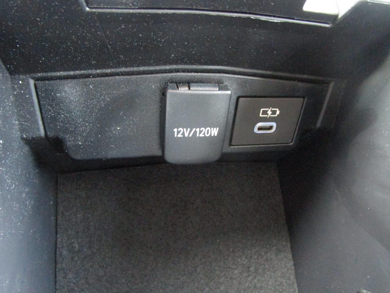Toyota Corolla LE CVT (Natl) 2025