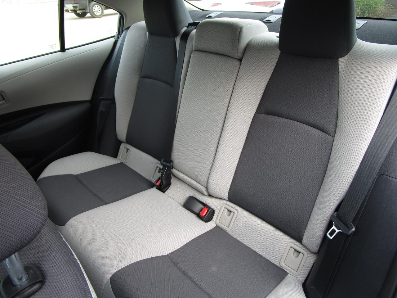 Toyota Corolla LE CVT (Natl) 2025