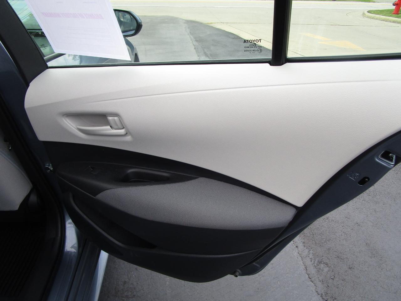 Toyota Corolla LE CVT (Natl) 2025
