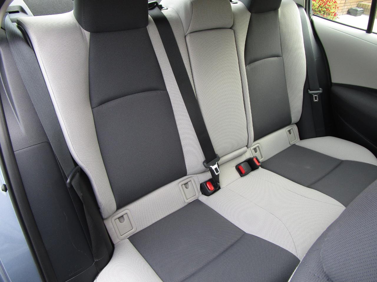 Toyota Corolla LE CVT (Natl) 2025