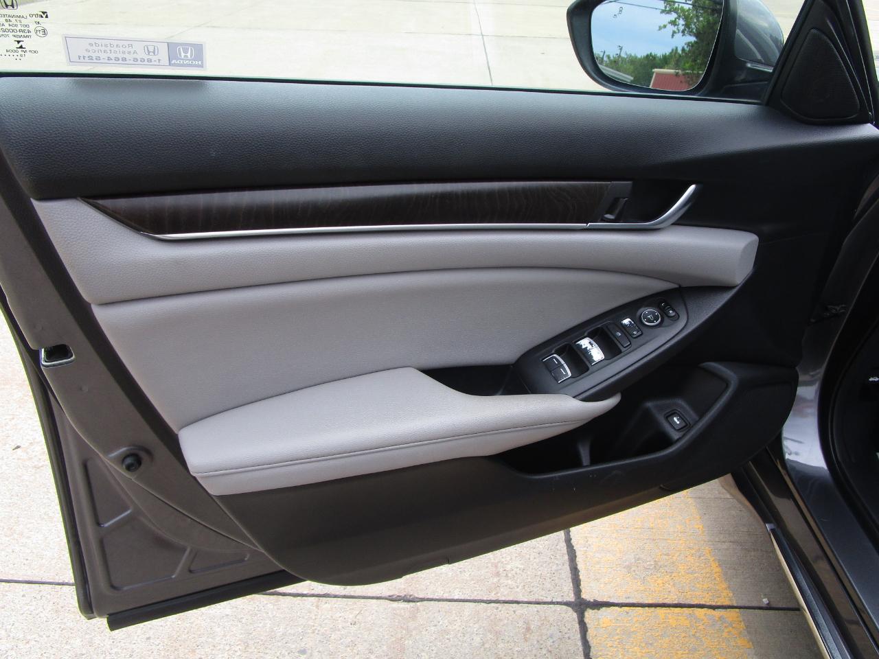 Honda Accord Hybrid EX Sedan 2020