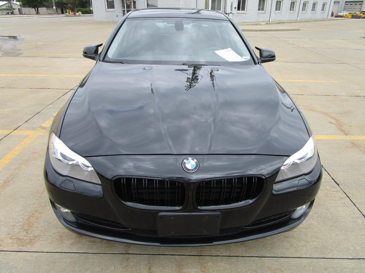 BMW 5 Series 4dr Sdn 535i xDrive AWD 2011