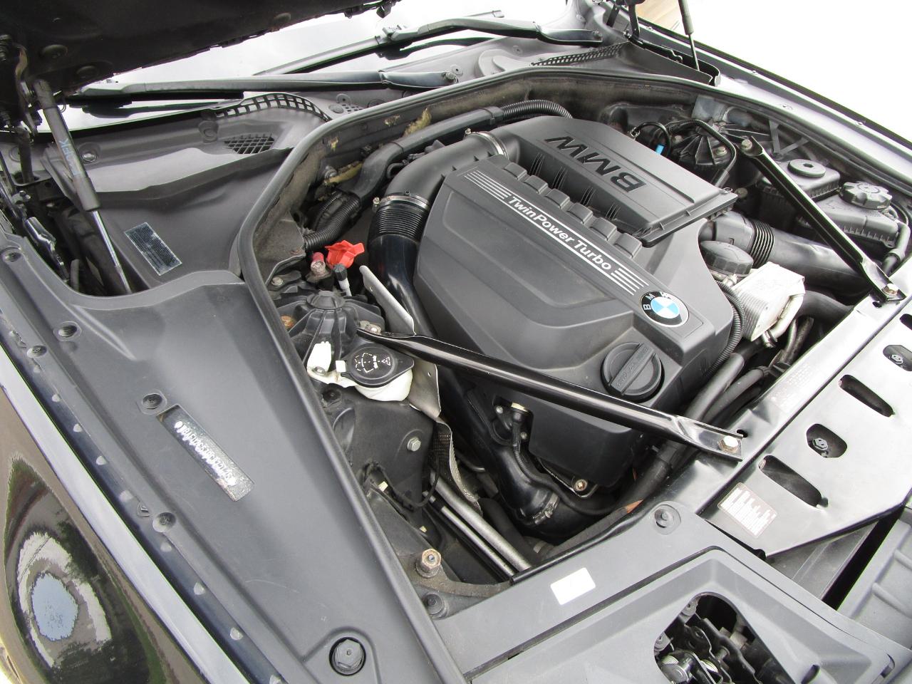 BMW 5 Series 4dr Sdn 535i xDrive AWD 2011