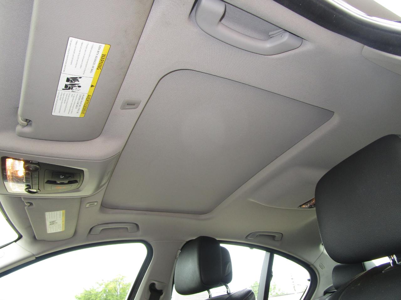 BMW 5 Series 4dr Sdn 535i xDrive AWD 2011